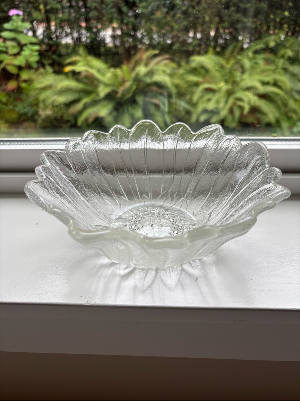 Vintage Indiana Glass Lily Pons Sunflower Bowl, 1930s